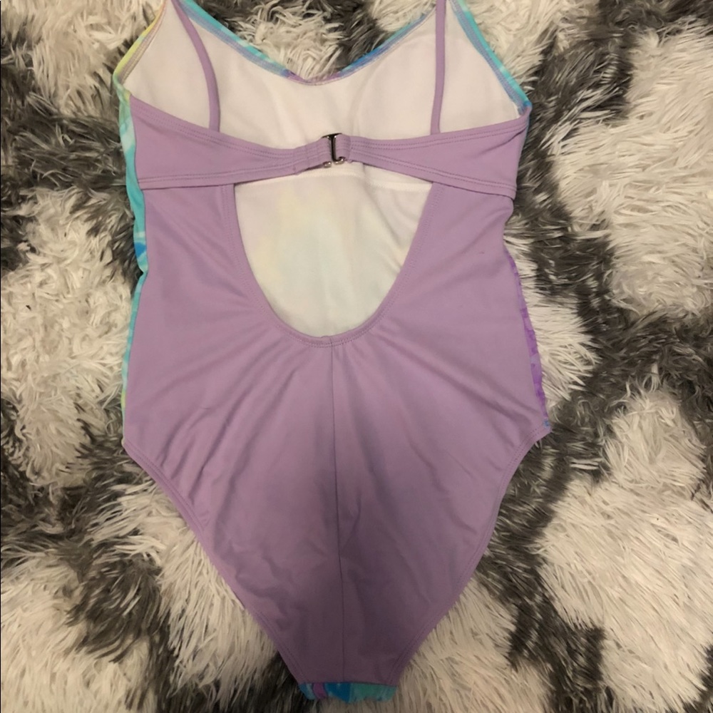 One piece swim suit - Picture 2 of 2